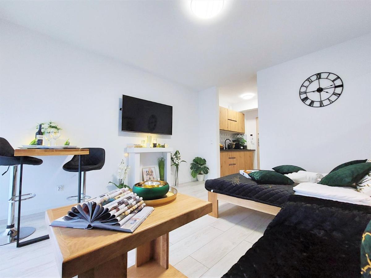 Mit Blick Auf Den Park - Mariw Matejki 17 Z Widokiem Na Park Apartment Swinoujscie